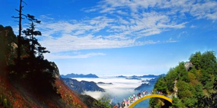 湖北神农架旅游集散中心