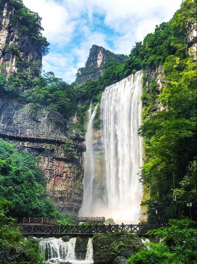 宜昌三峡大瀑布旅游公交专线