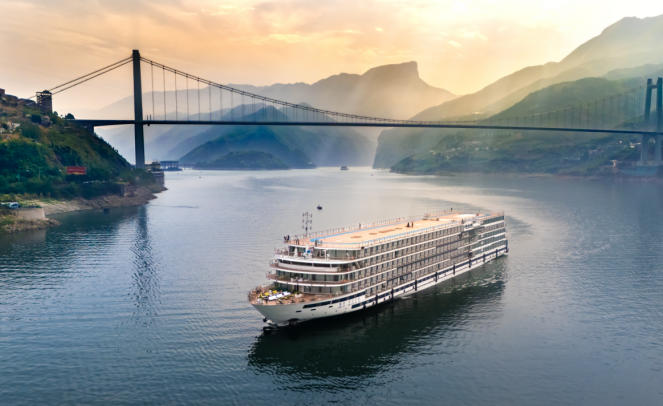 重庆交运旅游船